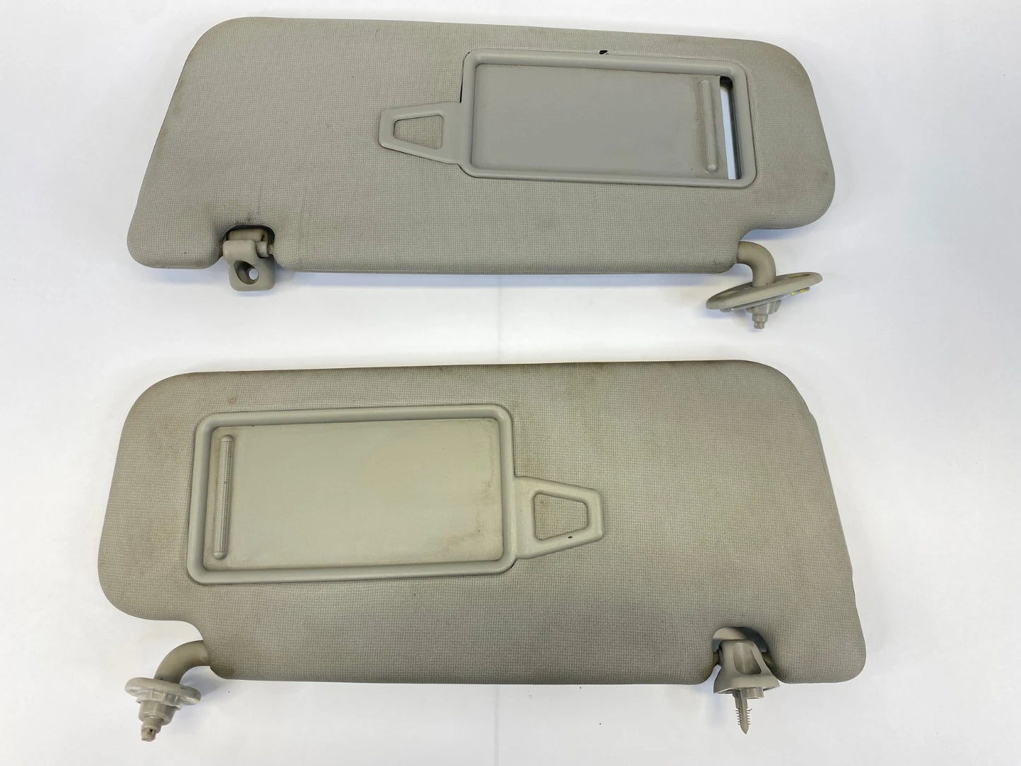 2010-2013 KIA FORTE FRONT LEFT RIGHT SUNVISOR SHADE MIRROR PAIR SET OEM FACTORY