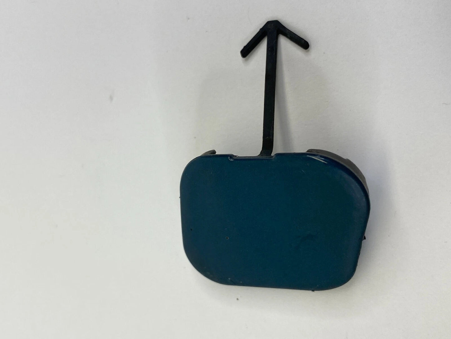 2008-2010 SCION XB RIGHT BUMPER TOW HOOK EYE CAP ACCESS COVER TRIM 52163-12080