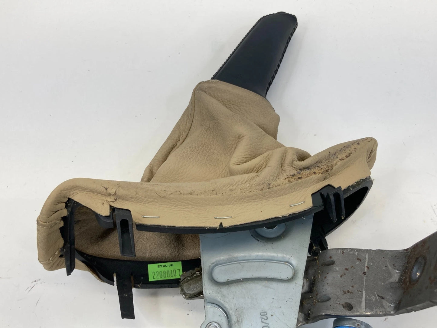 2004-2007 BMW 525I 530I EMERGENCY PARKING BRAKE HANDLE 6-775-490-01