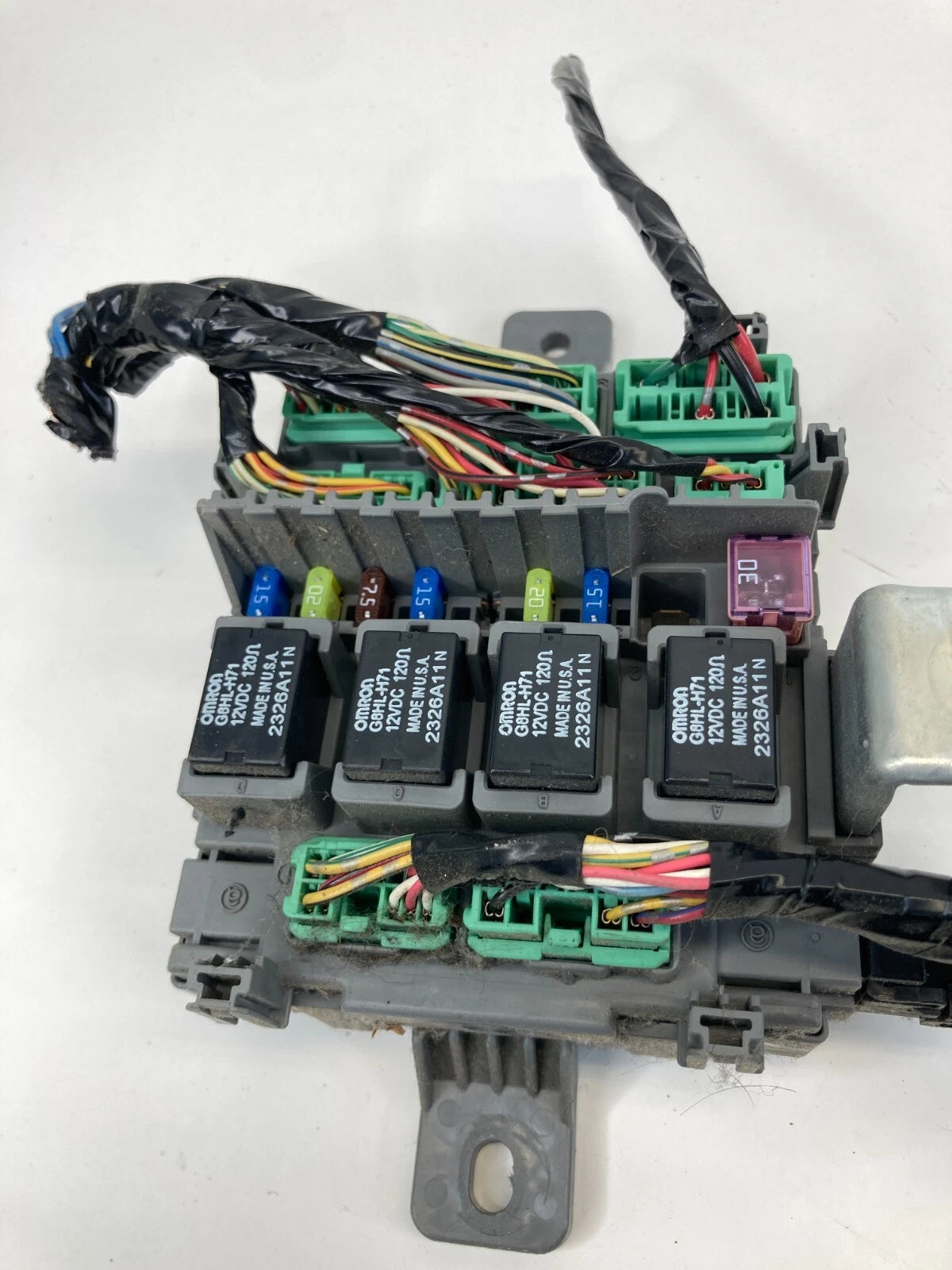 2005-2007 HONDA ODYSSEY INTERIOR CABIN RIGHT SIDE FUSE BOX RELAY JUNCTION BLOCK