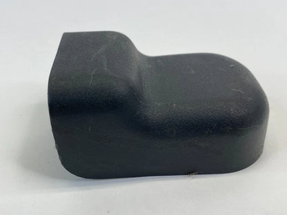 07-10 HYUNDAI ELANTRA FRONT SEAT INNER TRACK RAIL CAP COVER TRIM 88567-3K000 OEM