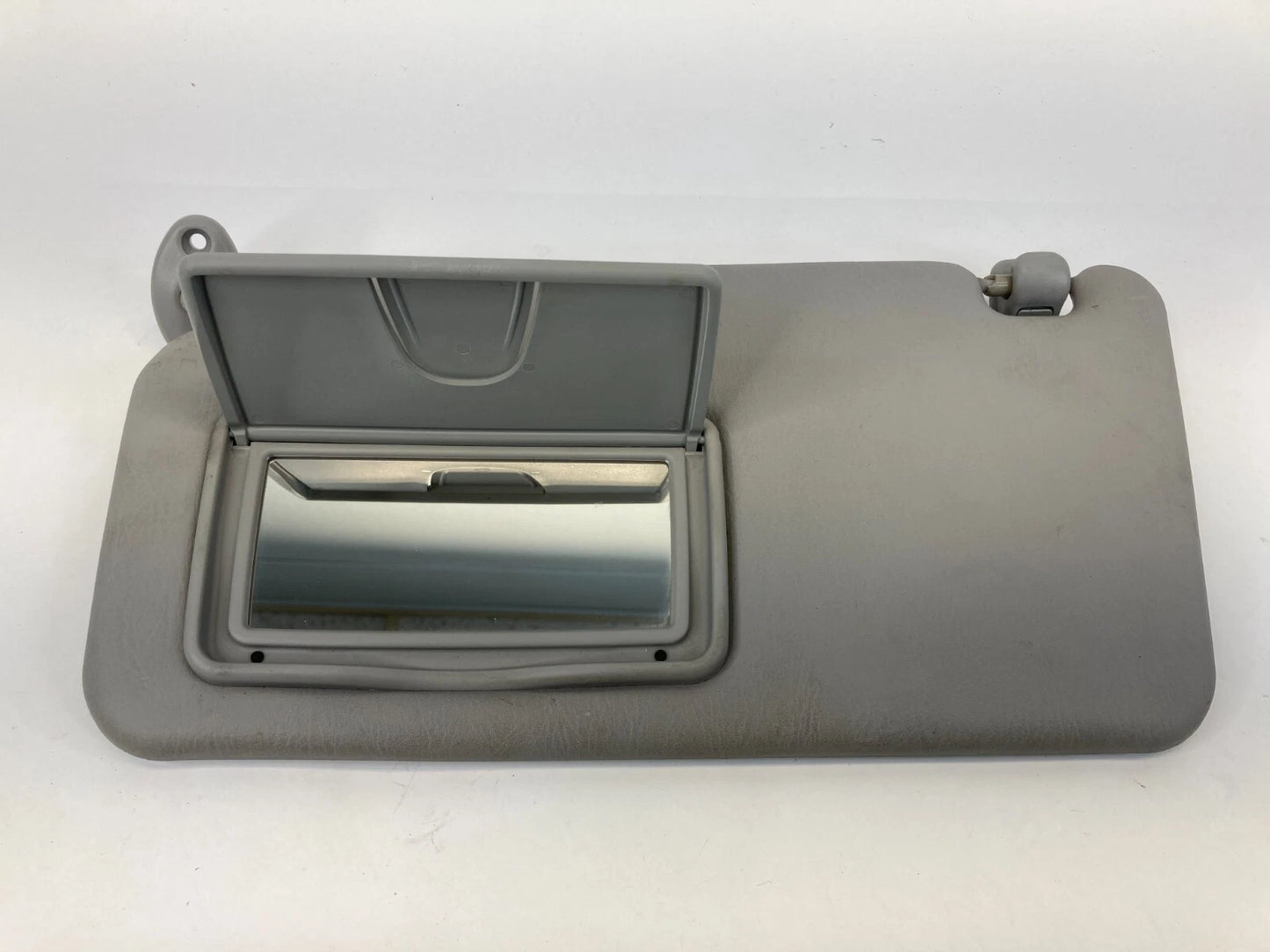 2007-2013 SUZUKI SX4 ROOF LEFT DRIVER SIDE SUNVISOR SUN VISOR SHADE MIRROR OEM