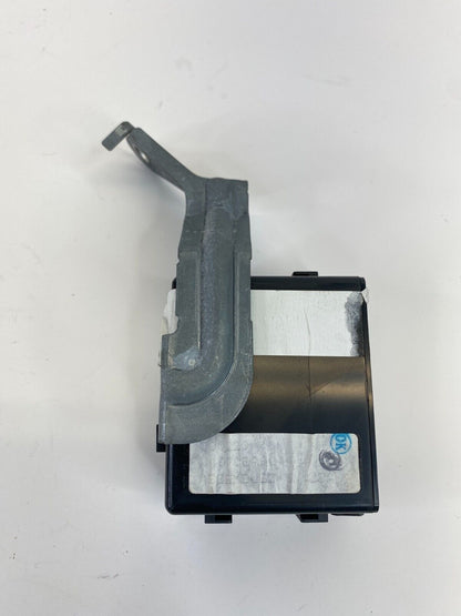 2005 Toyota Sienna Glass Breakage Sensor Control Module 08192-3T810 OEM