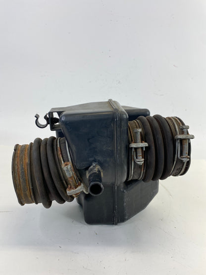 02 03 Lexus ES300 04-06 ES330 Air Intake Resonator Box Duct Tube 17893-20070 OEM