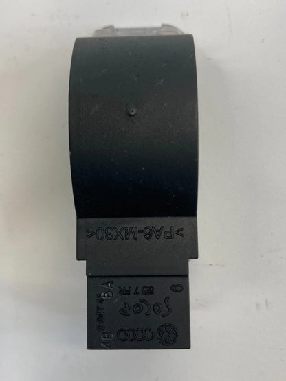 2003-2016 AUDI A4 REAR LEFT INNER DOOR PANEL COURTESY LIGHT LAMP 4B0947415A OEM