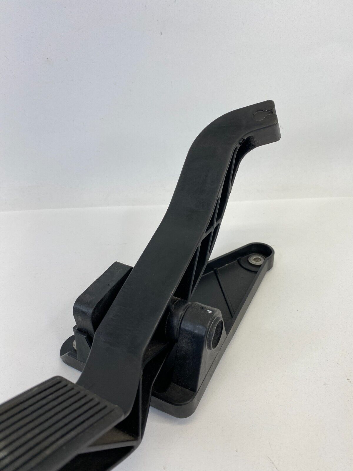 2005-2007 Jeep Grand Cherokee A/T 4.7L V8 Accelerator Gas Pedal Sensor OEM