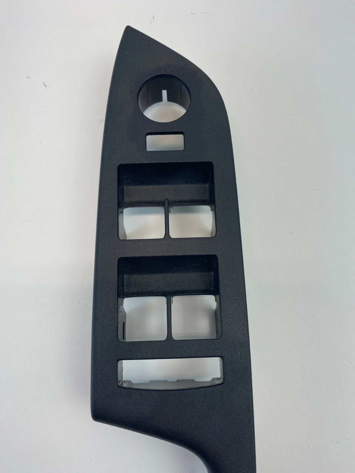 2010-2017 CHEVROLET EQUINOX FRONT LEFT MASTER POWER WINDOW SWITCH BEZEL TRIM