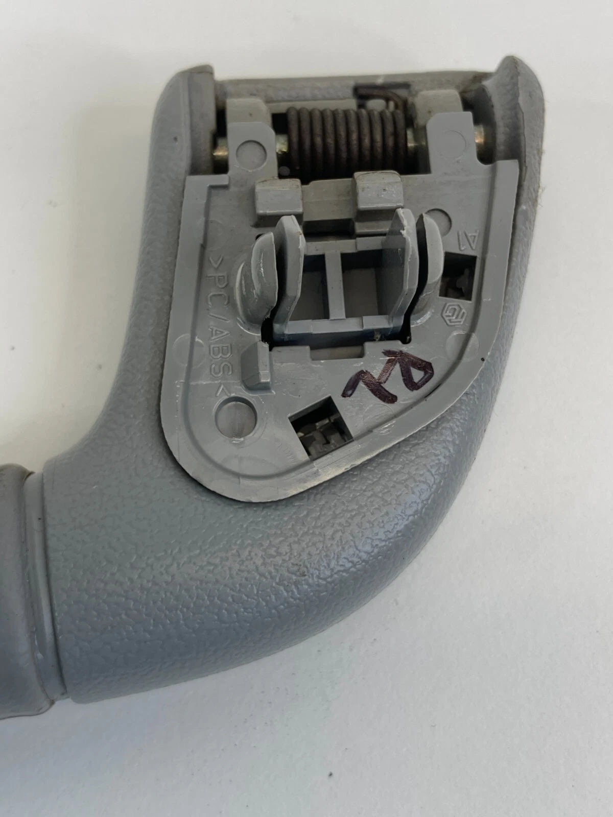 2007-2011 TOYOTA CAMRY REAR LEFT SIDE ROOF INNER GRAB GRIP ASSIST HANDLE OEM
