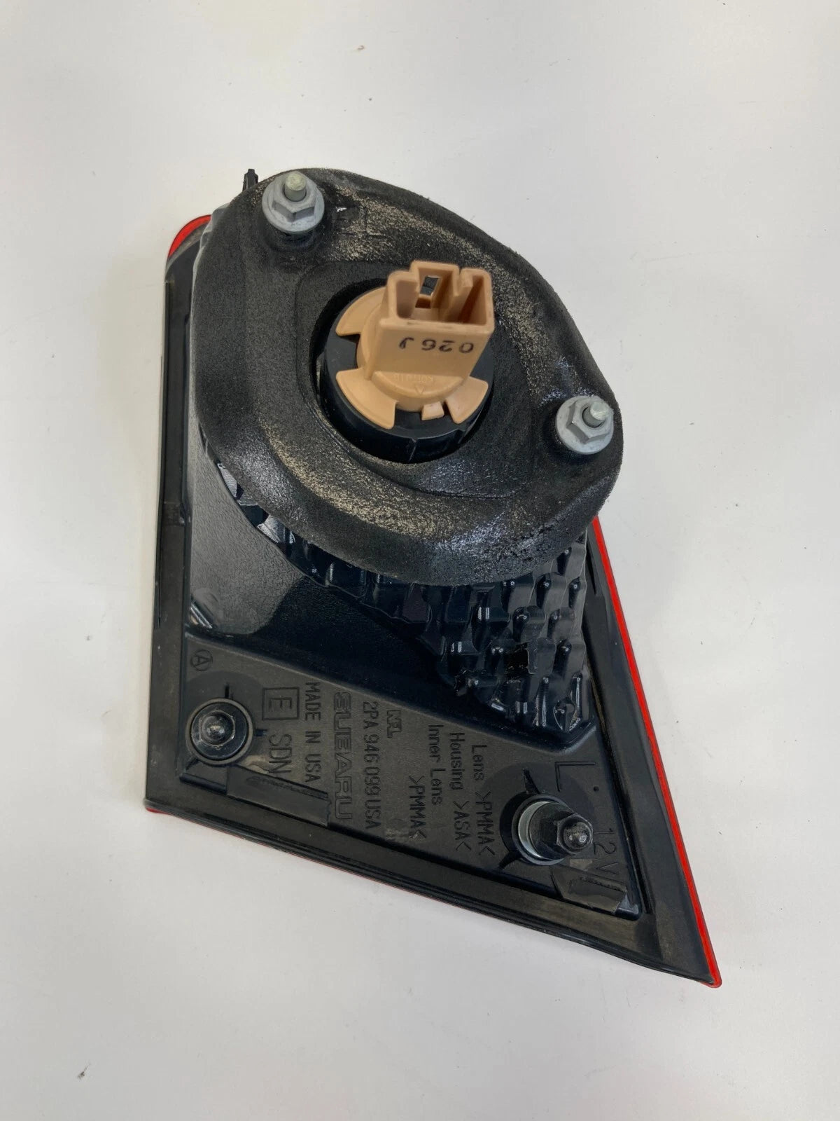 2010-2014 SUBARU LEGACY SEDAN REAR LEFT SIDE INNER TAIL LIGHT 2PA94609 OEM