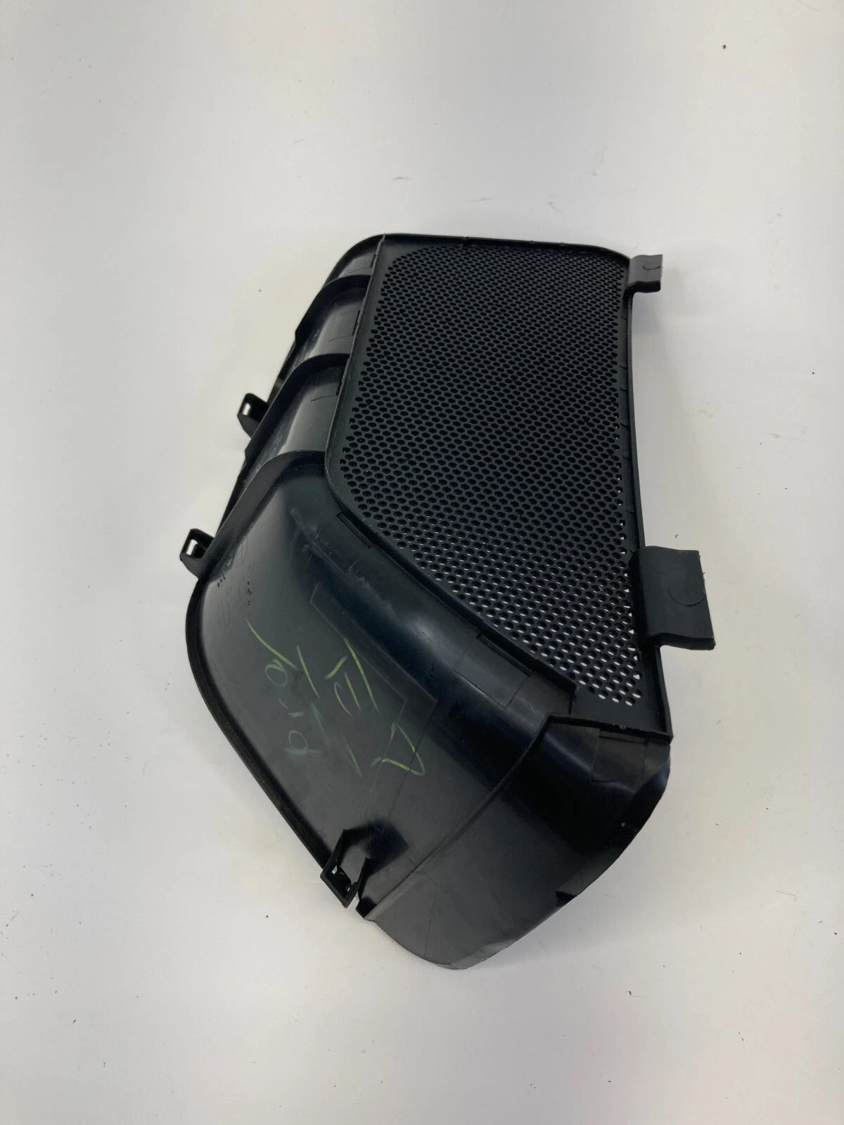 2007-2012 MAZDA CX-7 REAR LEFT INNER TAIL LIGHT ACCESS COVER TRIM EG2168873 OEM