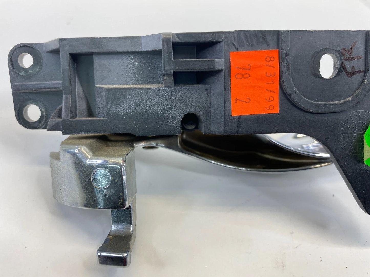 2000-2005 CADILLAC DEVILLE FRONT RIGHT PASSENGER SIDE INTERIOR DOOR HANDLE OEM