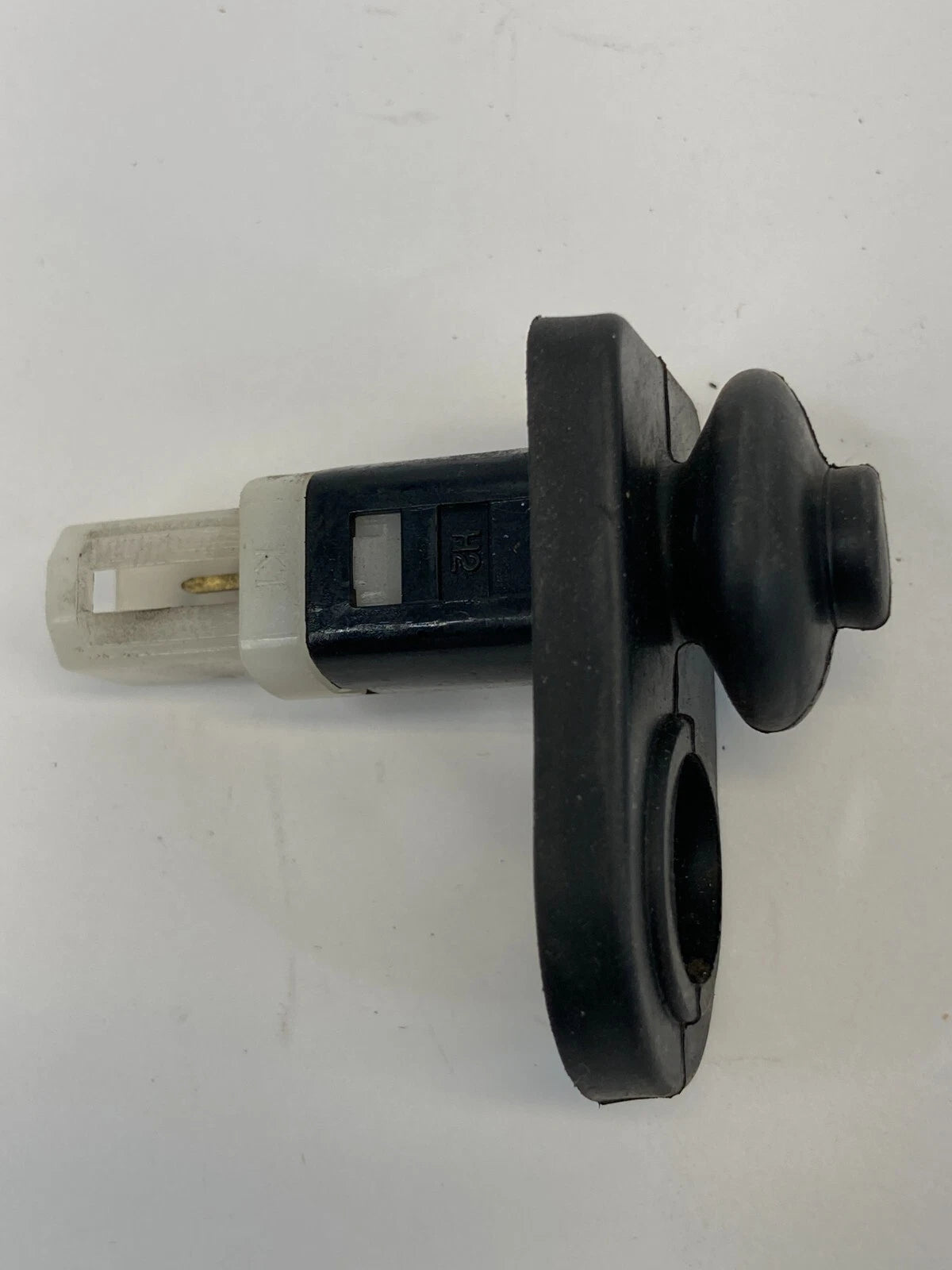 2007-2015 HYUNDAI SONATA SEDAN REAR LEFT DOOR AJAR JAMB LIGHT SWITCH SENSOR OEM