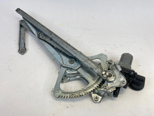 09-19 TOYOTA COROLLA FRONT RIGHT DOOR POWER WINDOW MOTOR REGULATOR 85710-AE010
