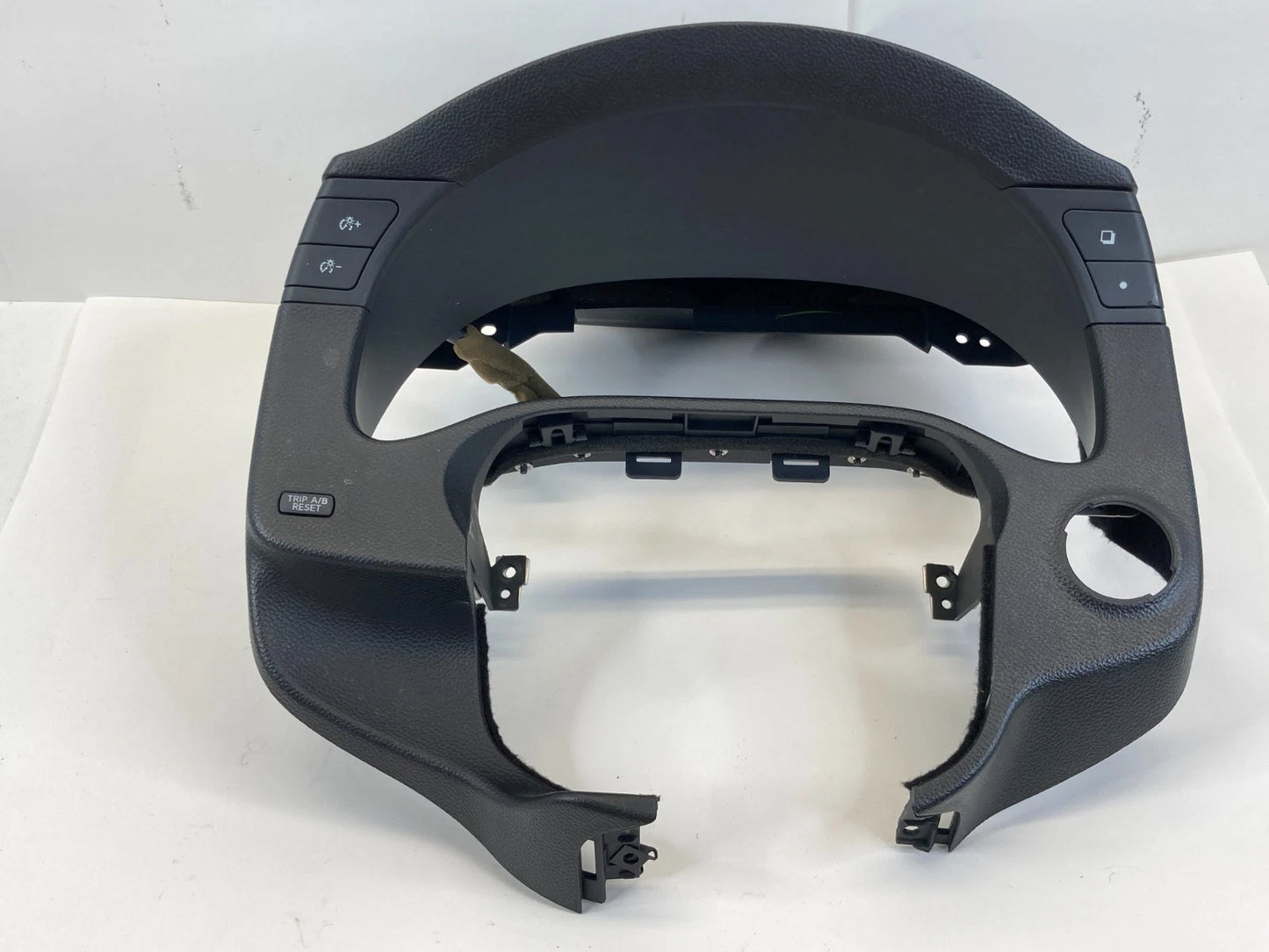 2008-2013 Infiniti G37 Speedometer Instrument Cluster Trim Bezel 68240-JK60A