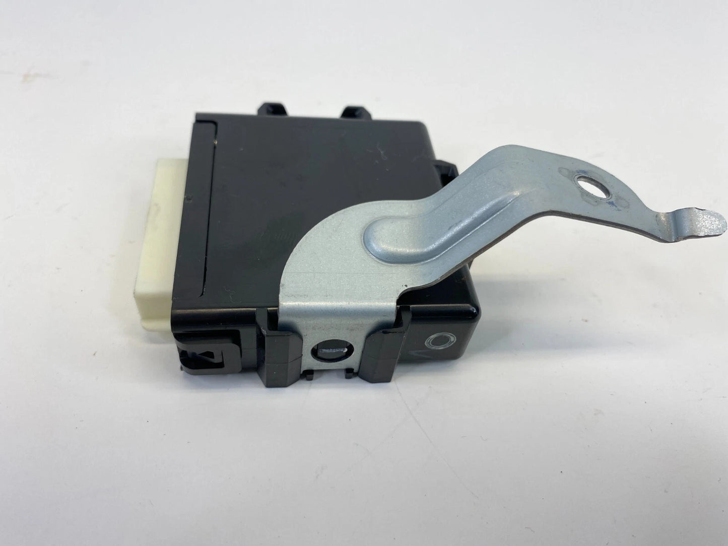 2010 2011 TOYOTA PRIUS HEADLAMP LEVELING COMPUTER UNIT MODULE OEM 89960-47060