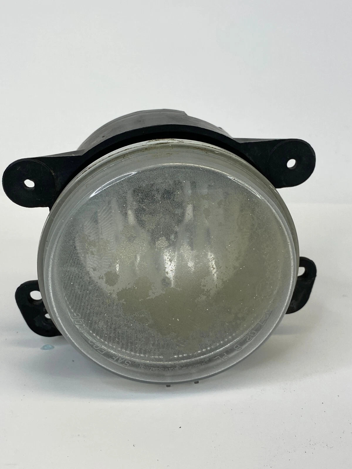 2005-2010 CHRYSLER 300 SEDAN FRONT RIGHT BUMPER FOG LIGHT ASSEMBLY E1302702BPL