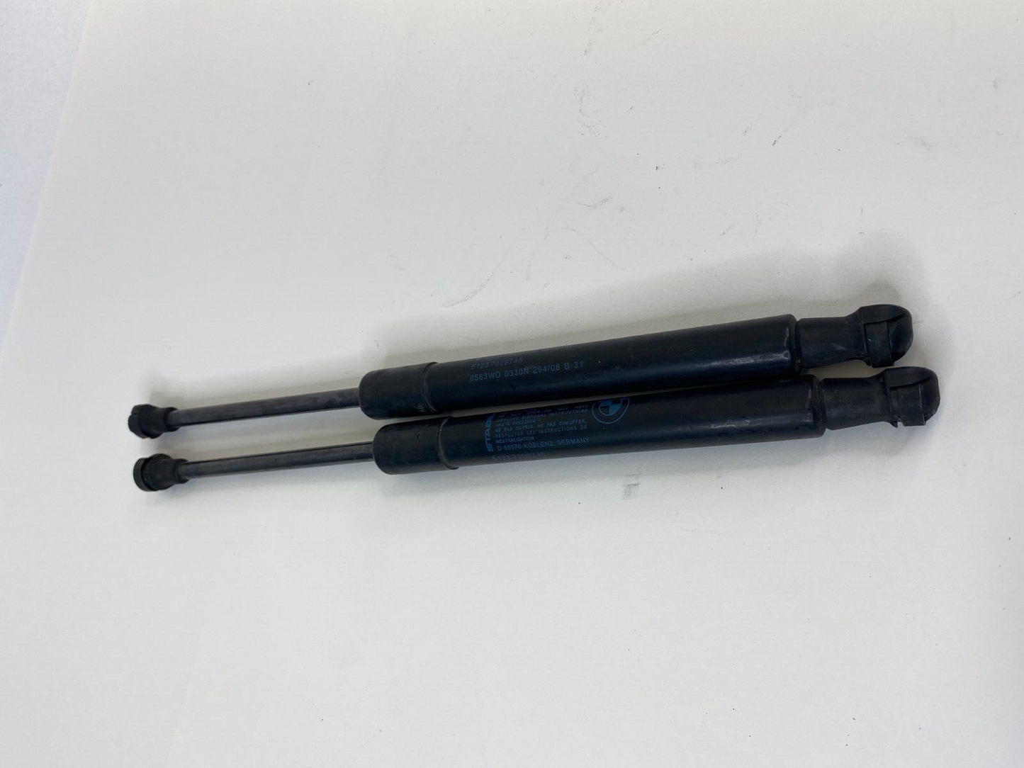 04-07 BMW 525i 09 10 BMW 535i xDrive Hood Shock Strut Lift Support 51237008745