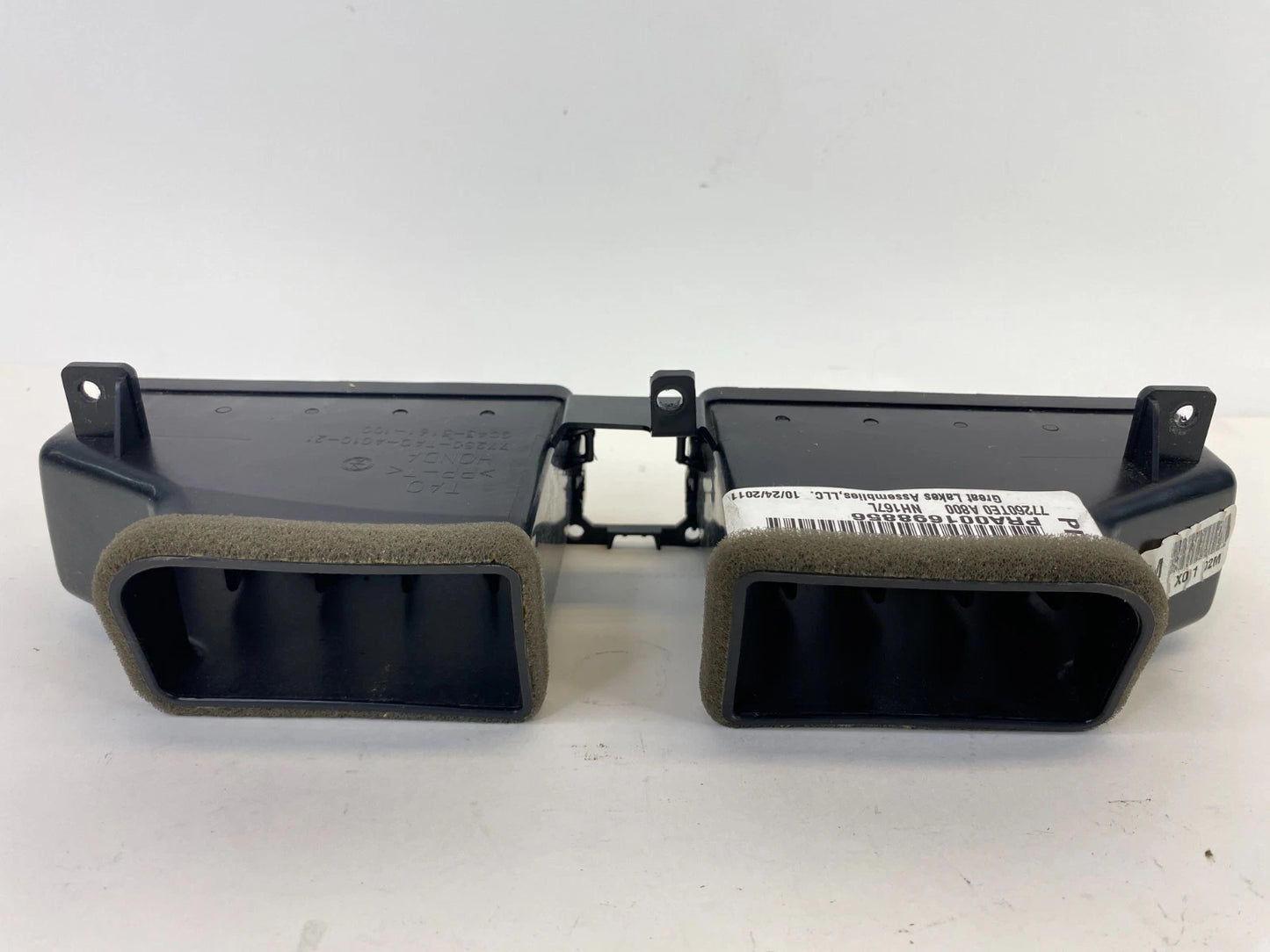 2008-2012 Honda Accord Center Dash AC Climate Control Air Vent Grille Outlet OE