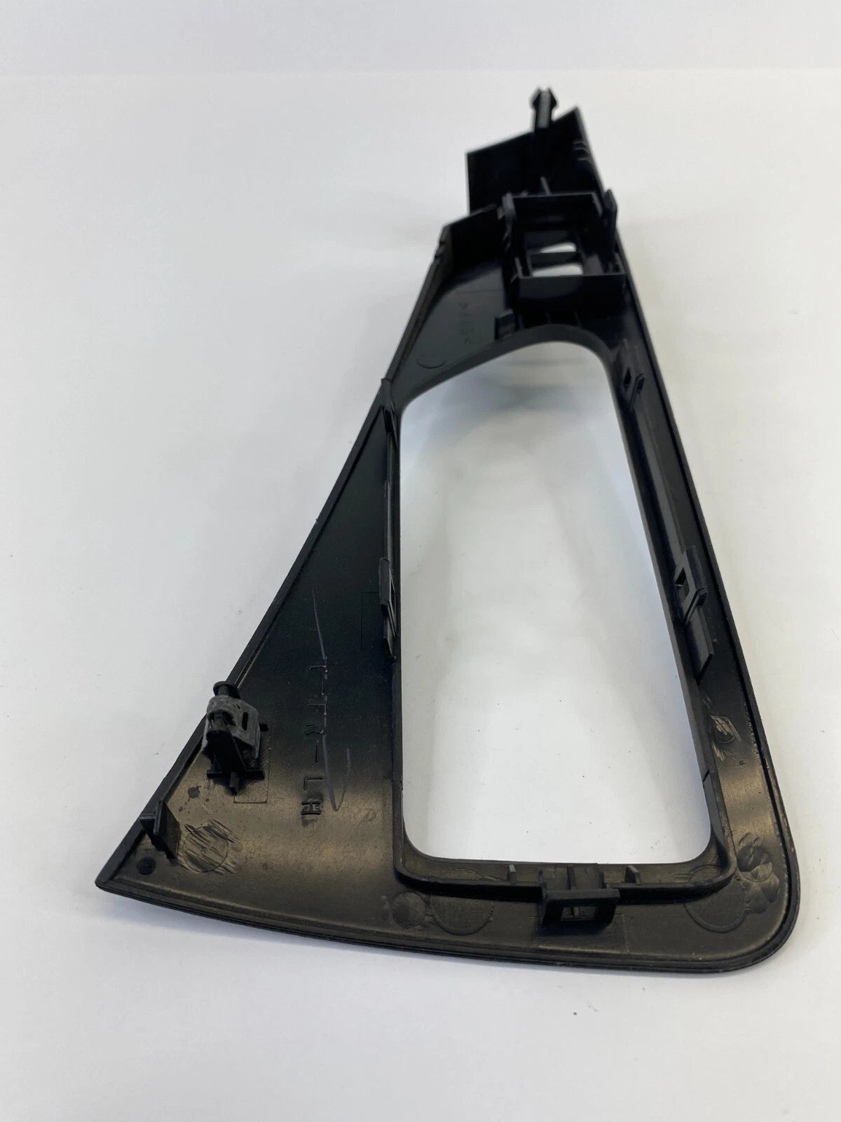 03-05 NISSAN MURANO FRONT LEFT DRIVER DOOR INNER DOOR HANDLE BEZEL TRIM COVER