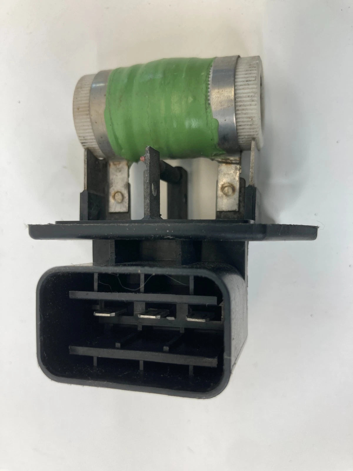 2015-2017 Kia Rio 1.6L L4 Engine Radiator Cooling Fan Resistor OEM