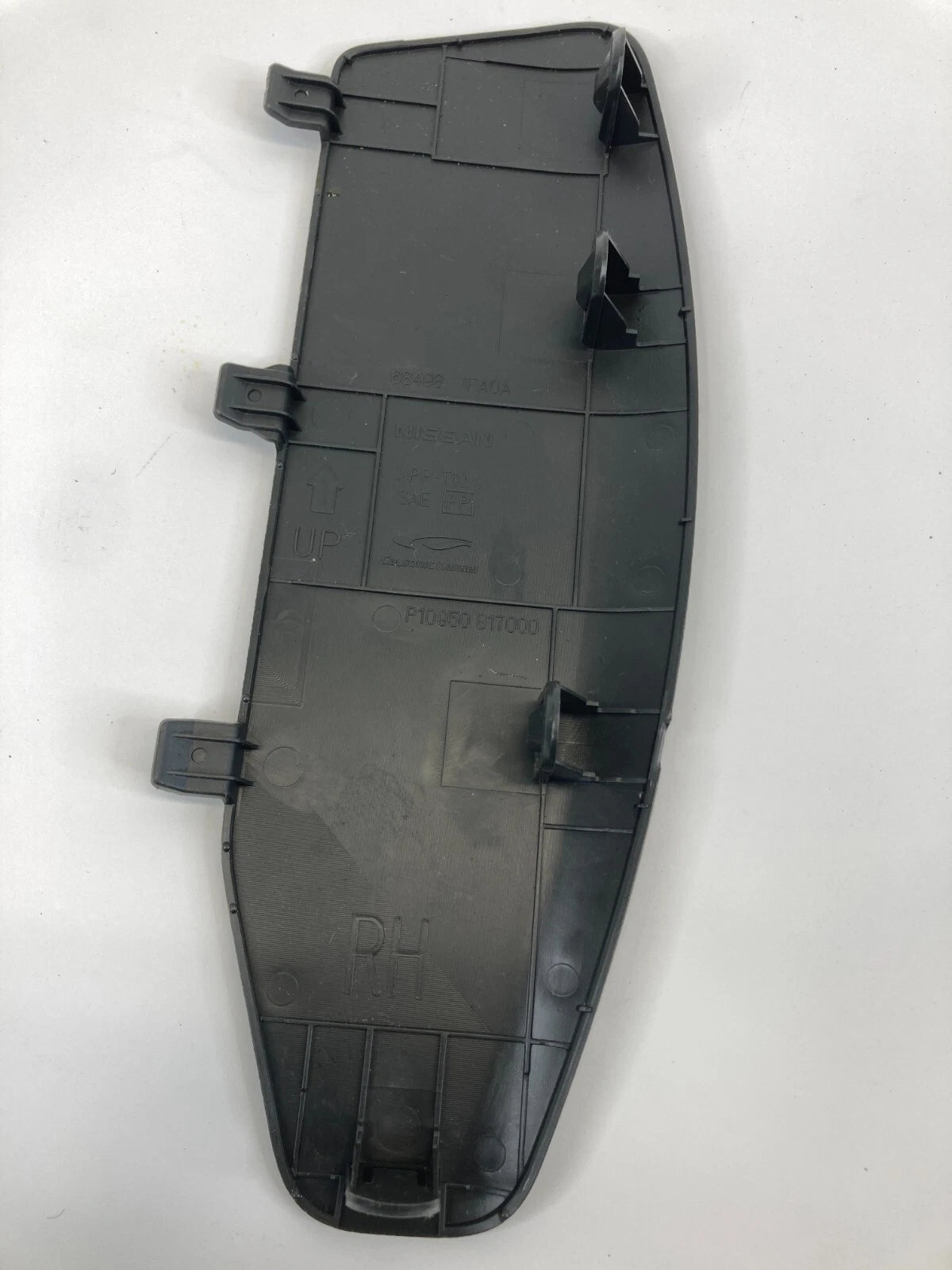 2009-2014 NISSAN CUBE RIGHT SIDE DASH MASK COVER TRIM PANEL 68498-1FA0A OEM