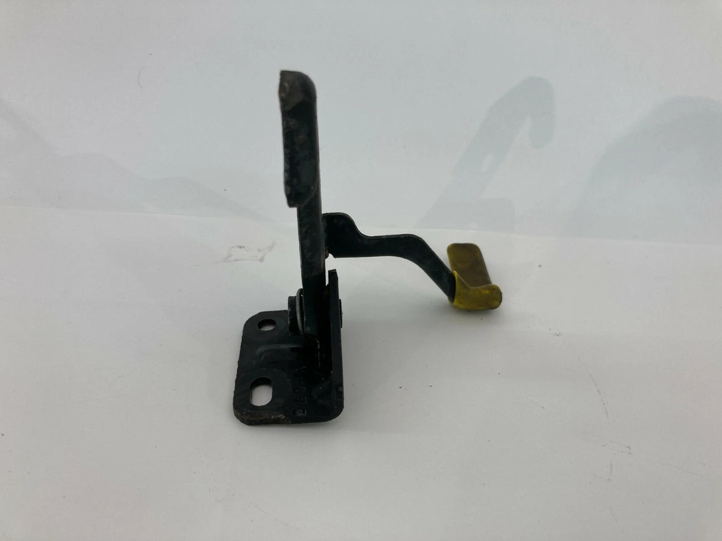 2006 2007 SATURN VUE HOOD LATCH LOCK RELEASE HANDLE ASSEMBLY OEM