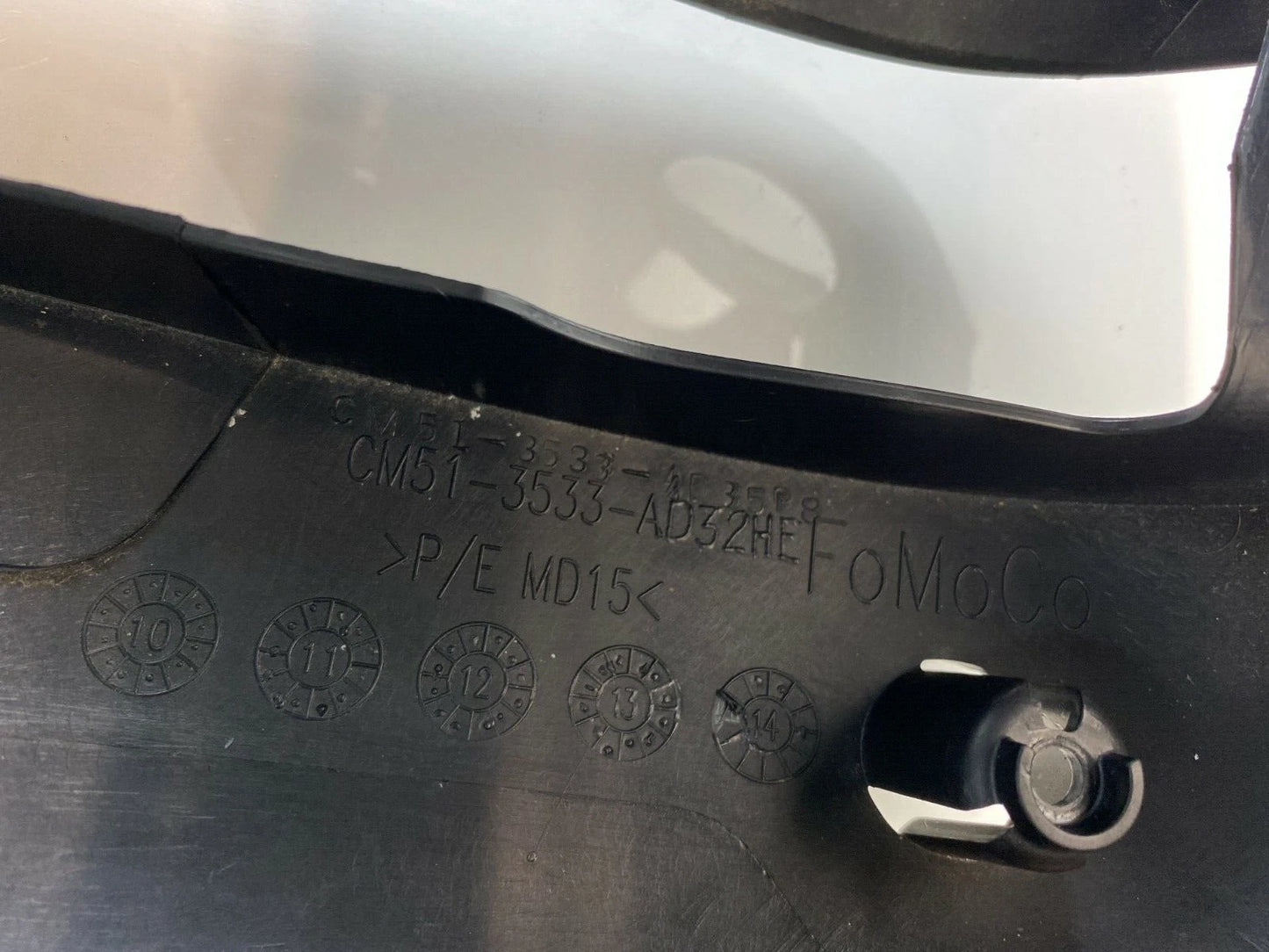 2012-2018 FORD FOCUS STEERING COLUMN UPPER & LOWER SHROUD COVER CM513533AD32HE