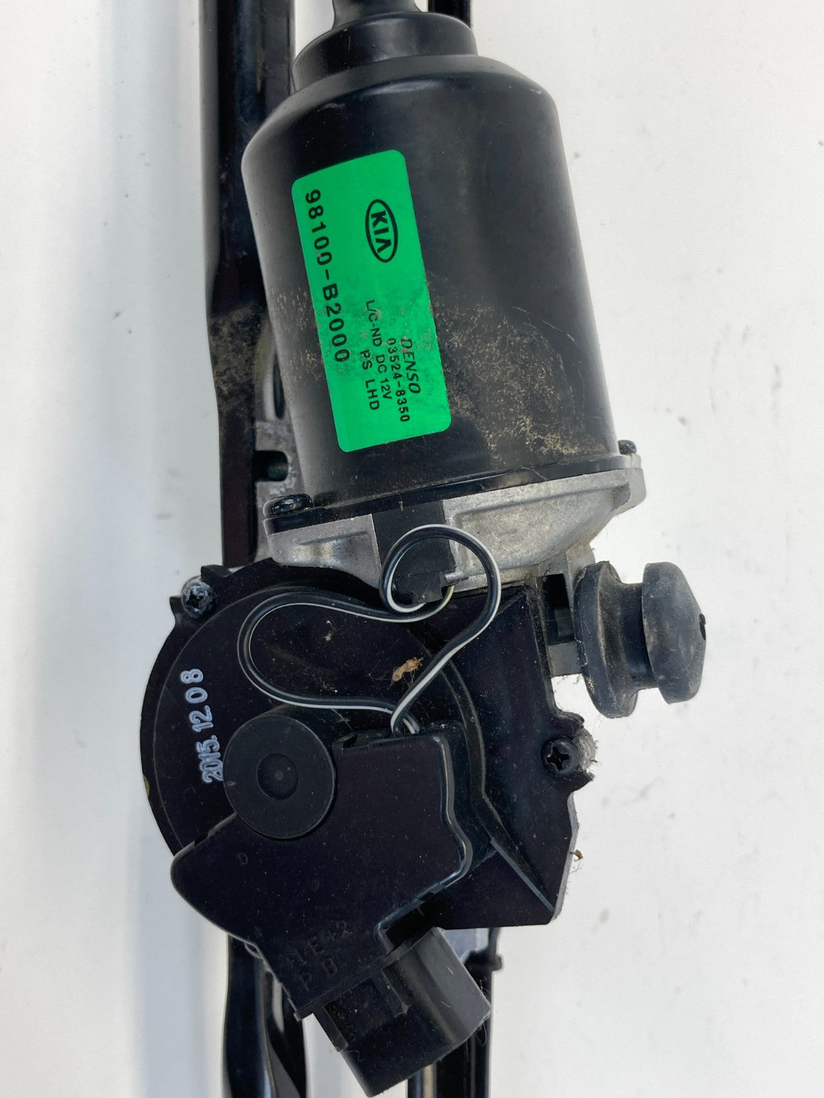 2014-2024 Kia Soul Front Windshield Wiper Motor W/ Linkage 98100-B2000 OEM