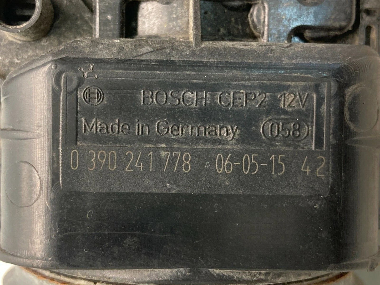 01 02 03 04 05 VW Volkswagen Passat Front Windshield Wiper Motor 0390241778 OEM