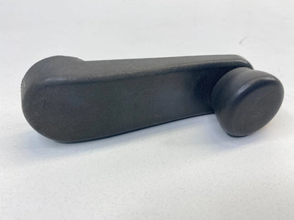 2004-2011 CHEVROLET AVEO SEDAN FRONT RIGHT DOOR WINDOW CRANK HANDLE 96301568 OEM