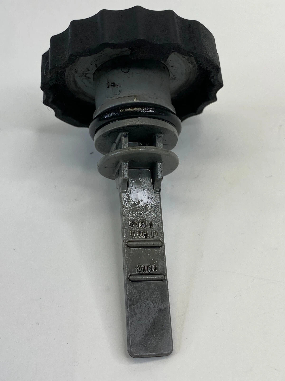 2005-2010 CHRYSLER 300 POWER STEERING FLUID RESERVOIR BOTTLE TANK CAP COVER OEM