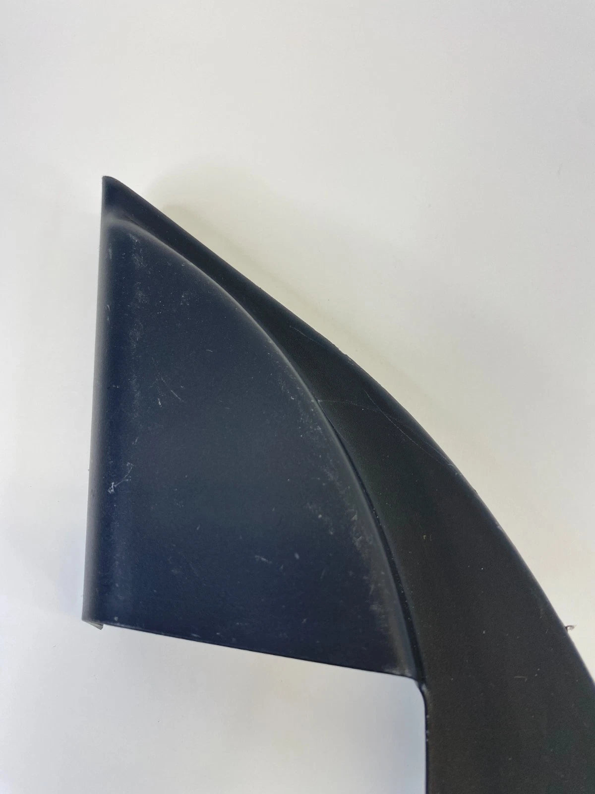 11-15 HYUNDAI SONATA FRONT LEFT INNER DOOR MIRROR CORNER COVER 87650-3S000 OEM