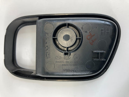 06-11 Hyundai Accent Sedan Front Right Side Inner Door Handle Bezel 82621-1E001