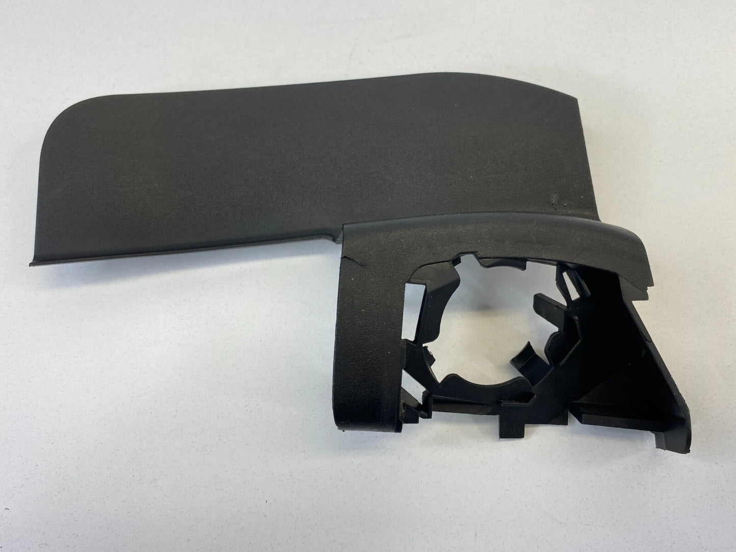 12-18 FORD FOCUS FRONT RIGHT SIDE DOOR SPEAKER COVER TRIM FR RH BM51-18C862-A