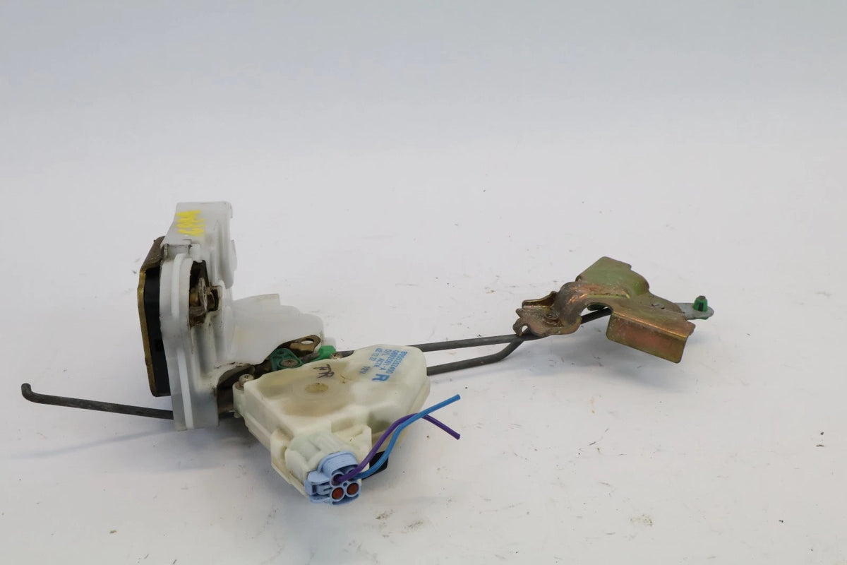 2001-2004 NISSAN XTERRA FRONT RIGHT PASSENGER DOOR LOCK LATCH ACTUATOR OEM