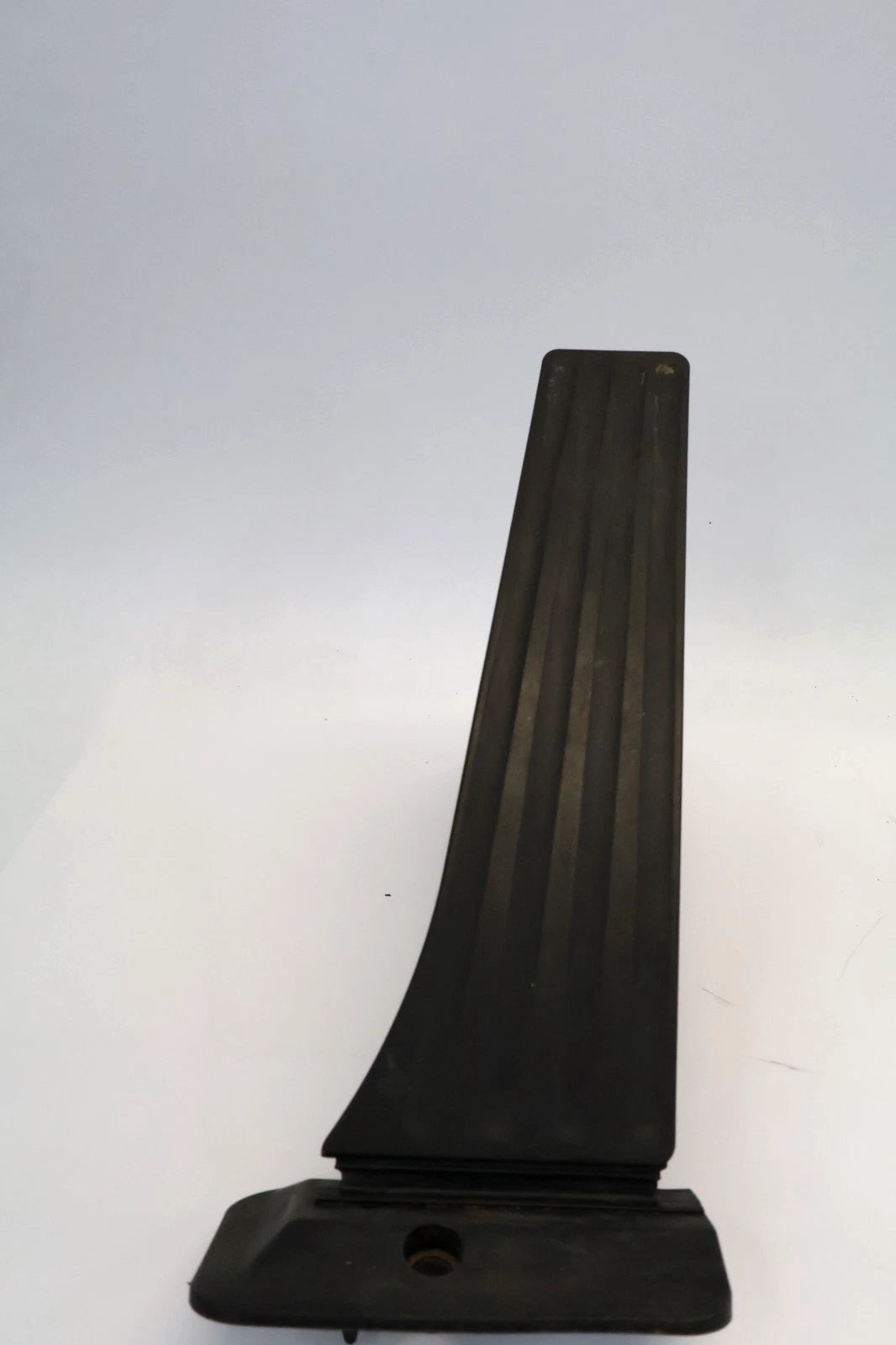 2011-2025 BMW 740I 08-16 BMW 528I 535I GAS SPEED PEDAL ACCELERATOR 6858574 OEM