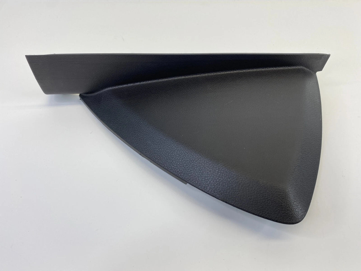2012-2018 FORD FOCUS DASH LEFT SIDE END CAP COVER TRIM BEZEL BM-51A044C61-AB