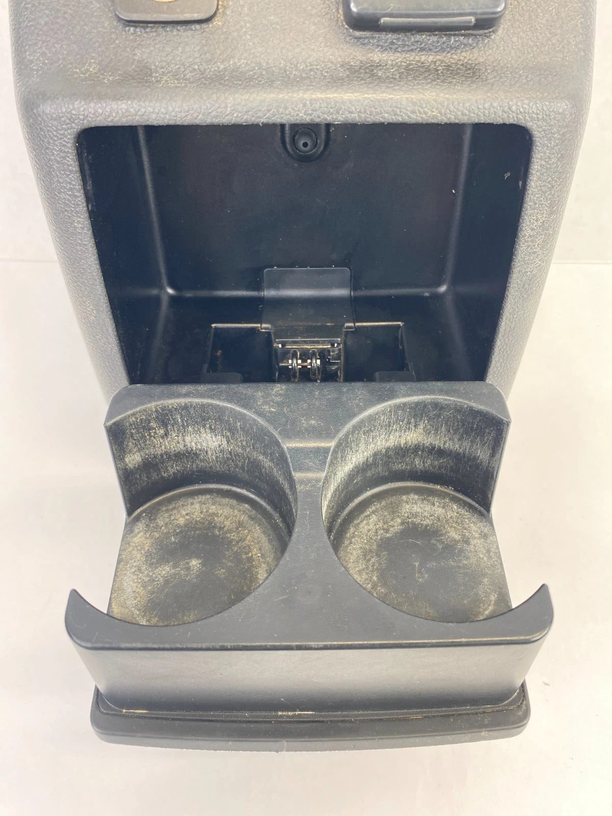2011-2015 FORD EXPLORER REAR CONSOLE CLIMATE CONTROL CUP HOLDER BB5T-19980-BC