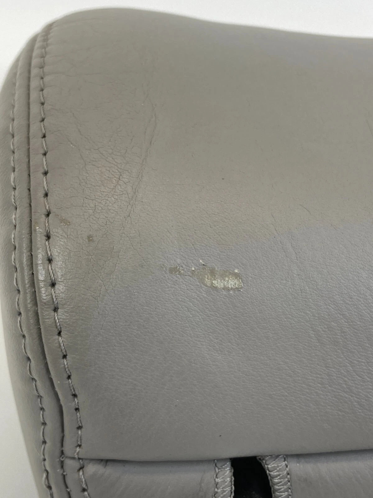 2002 2003 02 03 LEXUS ES300 FRONT LEFT DRIVER SIDE SEAT HEADREST HEAD REST OEM