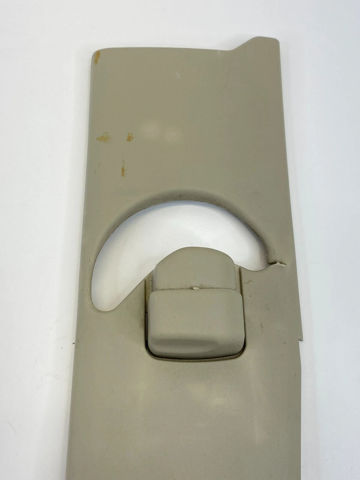 2007 2008 INFINITI G35 SEDAN FRONT LEFT PILLAR UPPER SEAT BELT ADJUSTER COVER