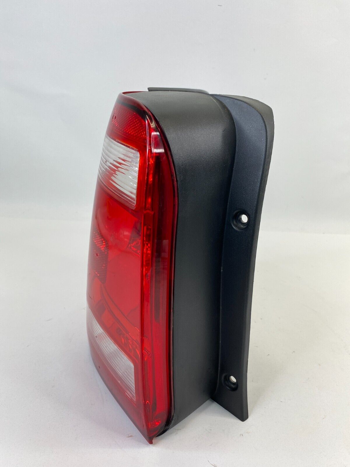 2008 09 10 11 2012 Ford Escape Rear Left Driver Tail Light Taillight Taillamp