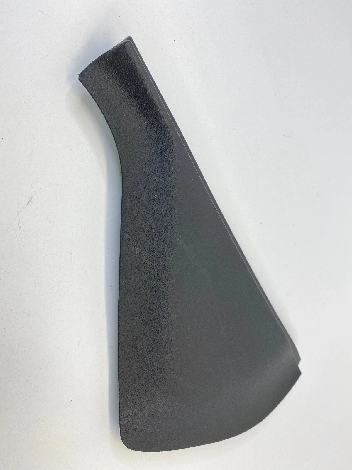 2008-2012 CHEVROLET MALIBU LEFT DRIVER SIDE DASH END CAP COVER TRIM 798229431