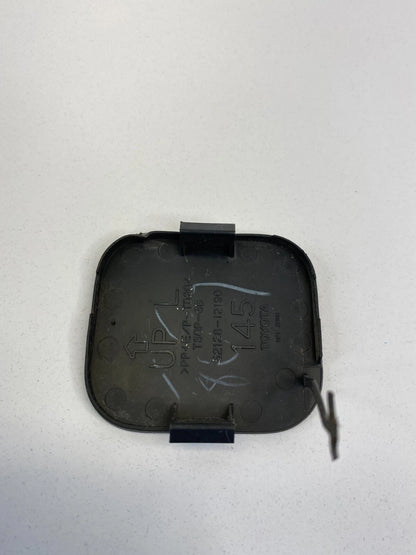 08-10 SCION XB LEFT SPORT BUMPER TOW HOOK EYE CAP ACCESS COVER TRIM 52128-12190