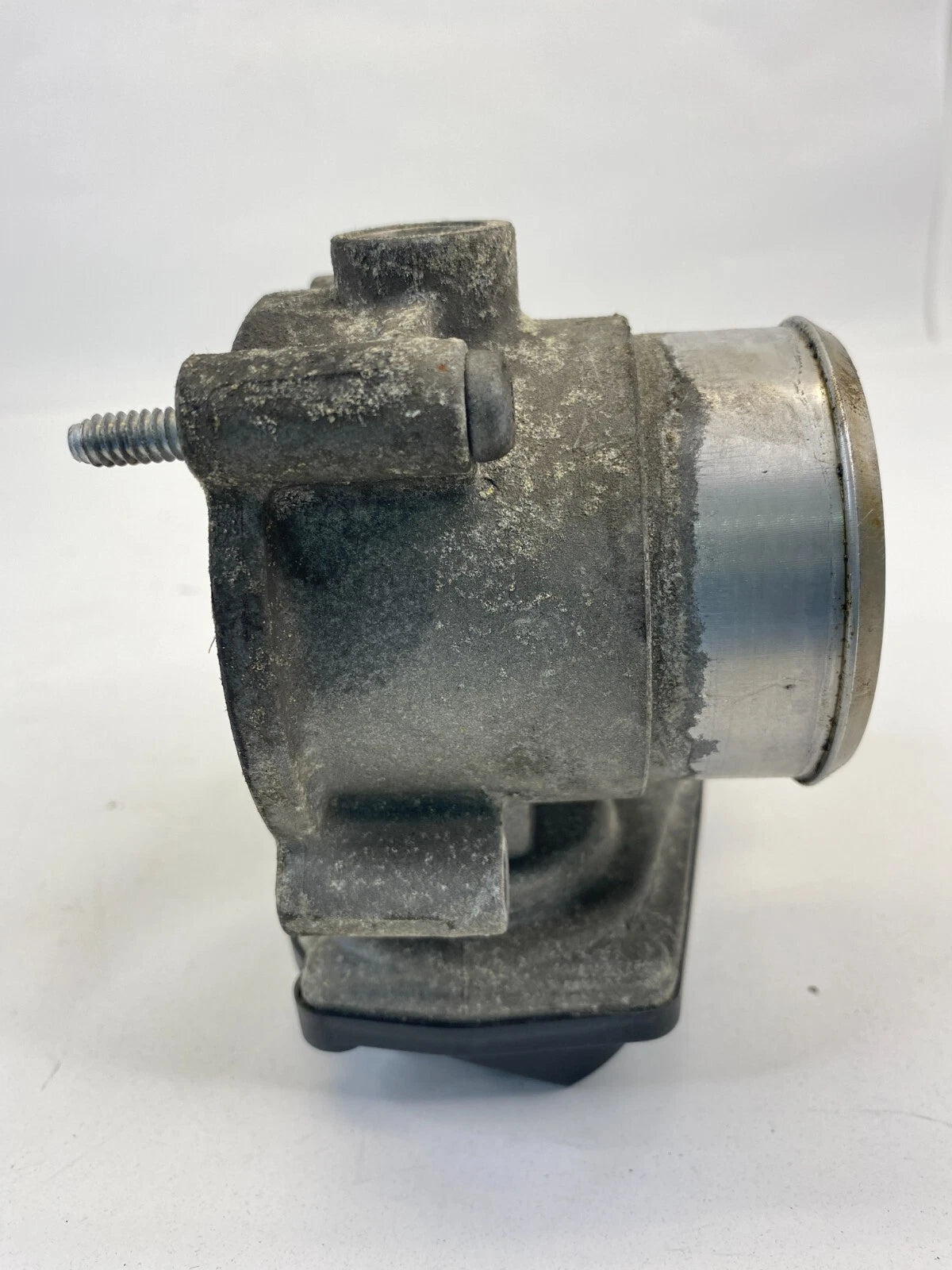 2005-2008 AUDI A4 FUEL INJECTION THROTTLE BODY VALVE ASSEMBLY OEM 06F133062G