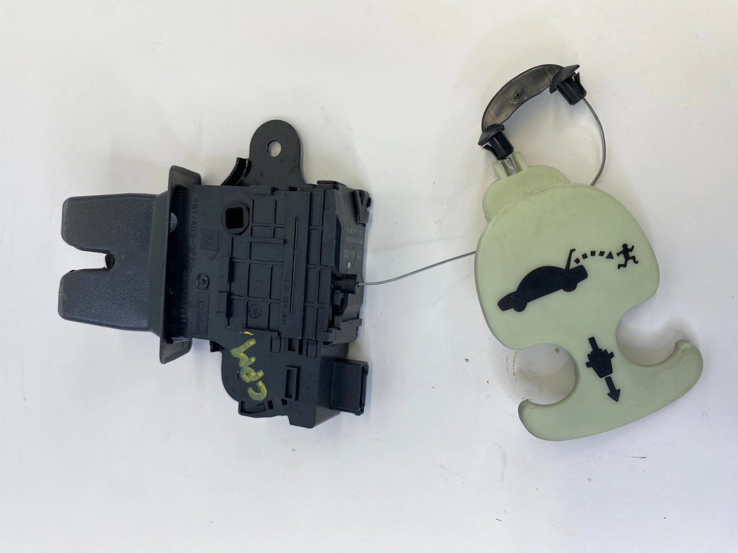 11-17 BUICK REGAL TRUNK LOCK LATCH ASSEMBLY W/ EMERGENCY RELEASE 13501988 OEM