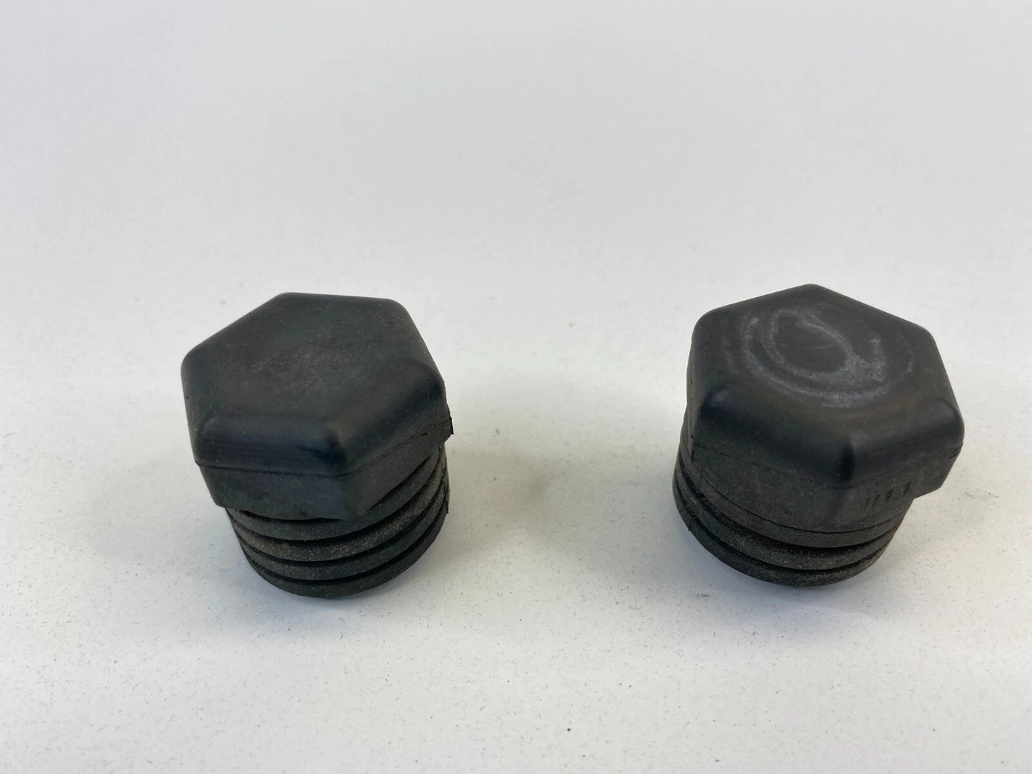 2004-2008 MITSUBISHI ENDEAVOR FRONT HOOD BUMPER RUBBER DAMPER PAIR SET OEM