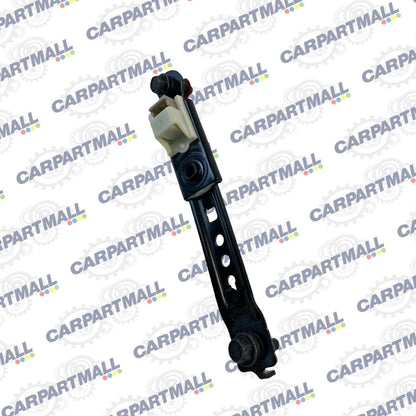 2011-2016 HYUNDAI ELANTRA FRONT SEAT BELT ADJUSTER HEIGHT BRACKET SUPPORT OEM