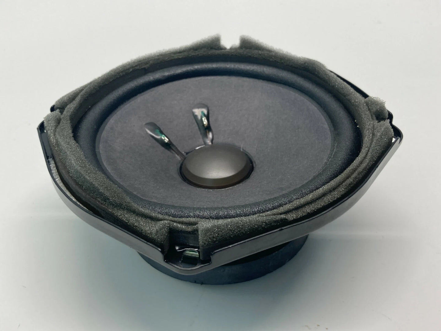 2005-2011 CADILLAC STS 2008-2015 CTS REAR RIGHT BACK SIDE DOOR SPEAKER AUDIO OEM