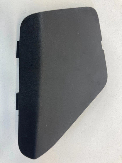 2007-2013 MITSUBISHI OUTLANDER REAR LEFT INNER END CAP TRIM COVER 7224A067 OEM