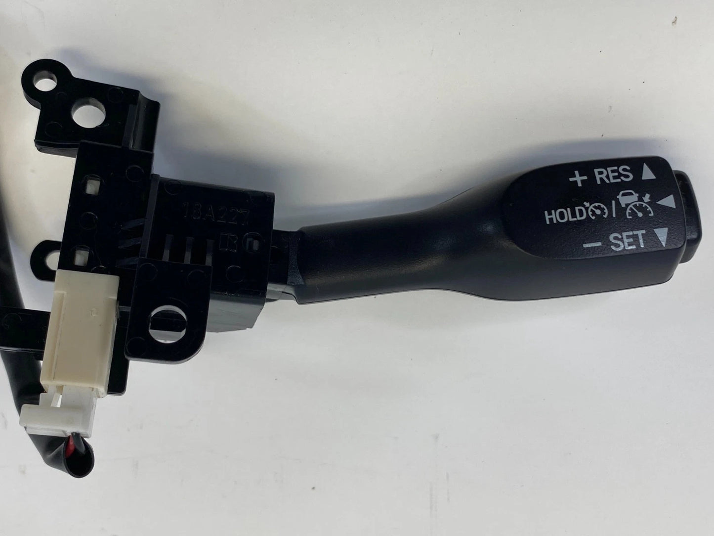 2014-2019 TOYOTA COROLLA STEERING COLUMN CRUISE CONTROL SWITCH LEVER OEM 18A227